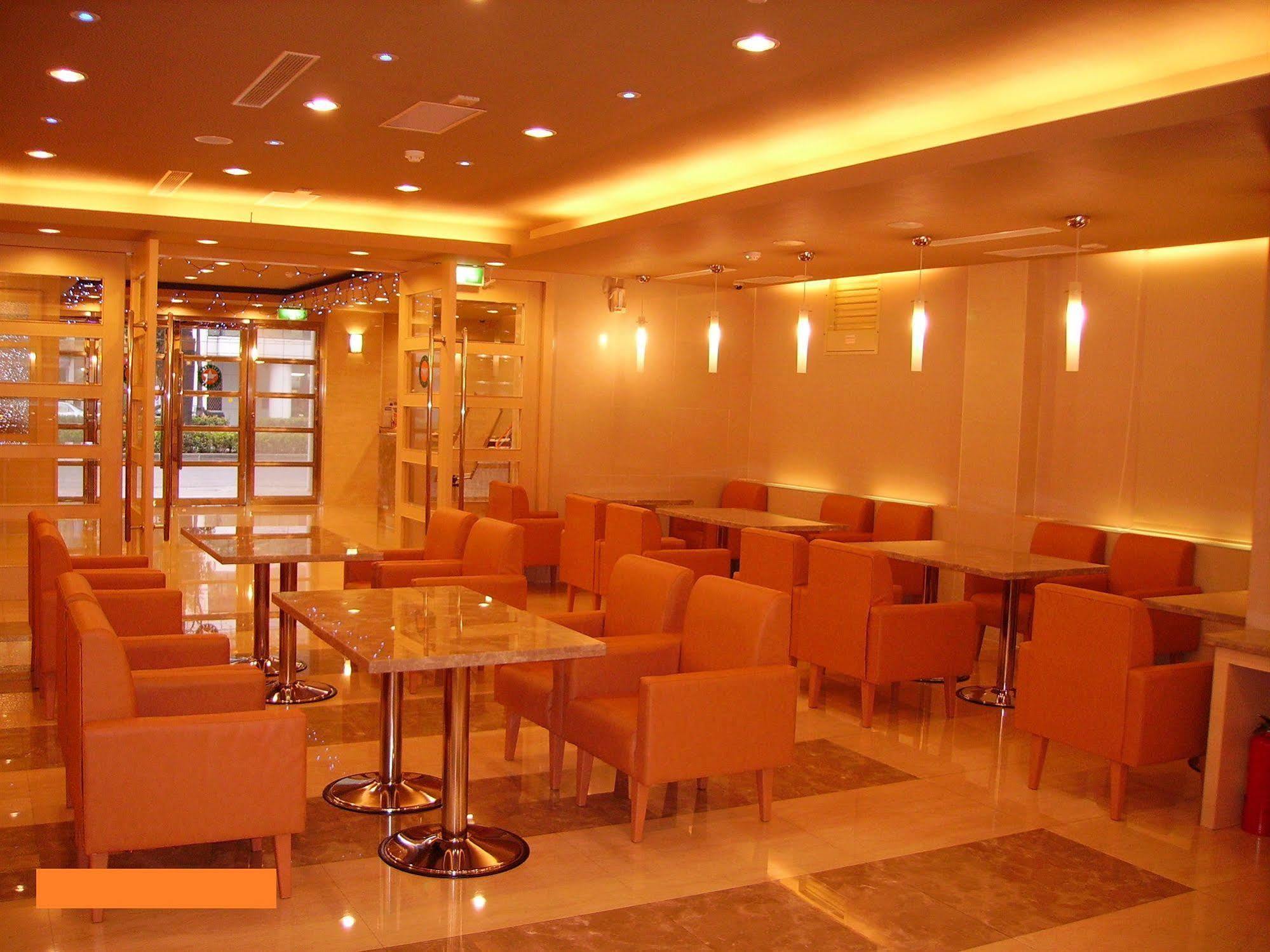 Kindness Hotel - Hanshen Kaohsiung Dış mekan fotoğraf