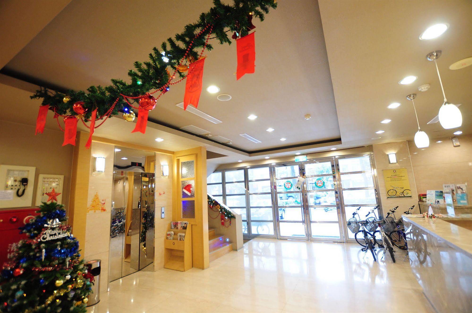 Kindness Hotel - Hanshen Kaohsiung Dış mekan fotoğraf